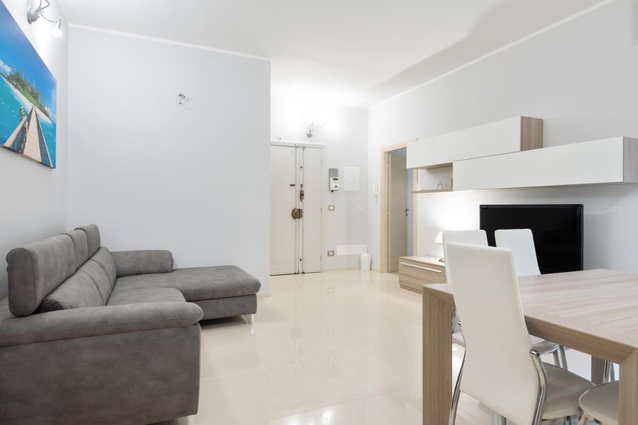 Modern Flat 250 Mt From The Sea - Albissola Marina Apartment Exterior photo